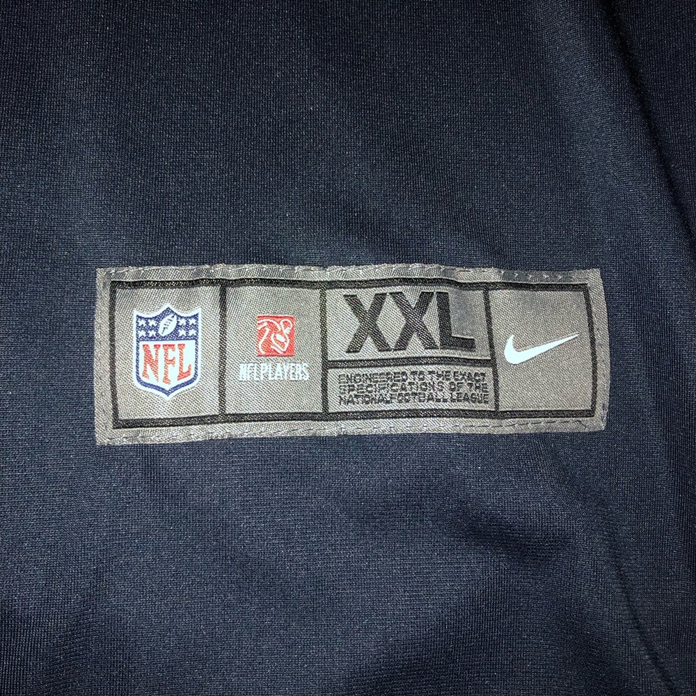 Tom Brady. New England Patriots NFL Jersey and New Era Beanie. Size XXL. - Picture 5 of 15